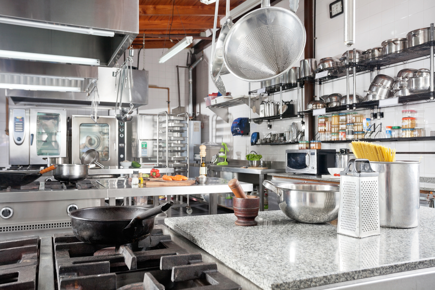3 Dicas para ter uma limpeza profissional em sua cozinha industrial
